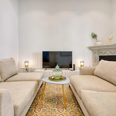 別荘 Impressive 3 Bedrooms, Sun Terrace, Jacuzzi Amra1-1 *