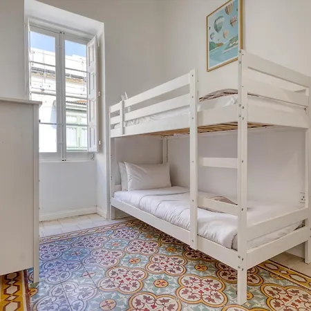 Impressive 3 Bedrooms, Sun Terrace, Jacuzzi Amra1-1 Casa vacanze Sliema