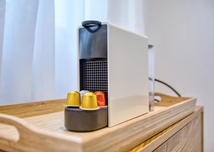 Impressive 3 Bedrooms, Sun Terrace, Jacuzzi Amra1-1 سليمة