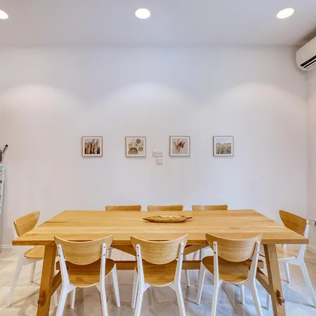 Impressive 3 Bedrooms, Sun Terrace, Jacuzzi Amra1-1 度假居 斯利马